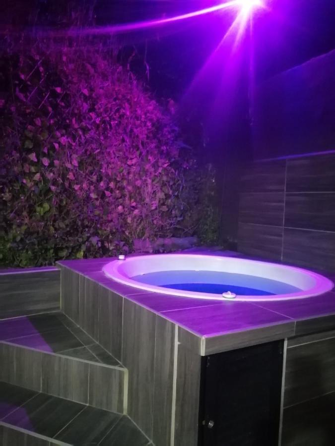 Hostal Spa Casa De Piedra Con Jacuzzi Santa Rosa de Cabal Exterior photo